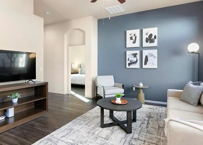 Landing Modern With Amazing Amenities Apartment Tucson