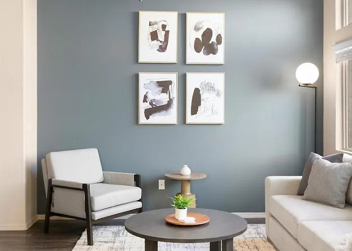 Landing Modern With Amazing Amenities Tucson